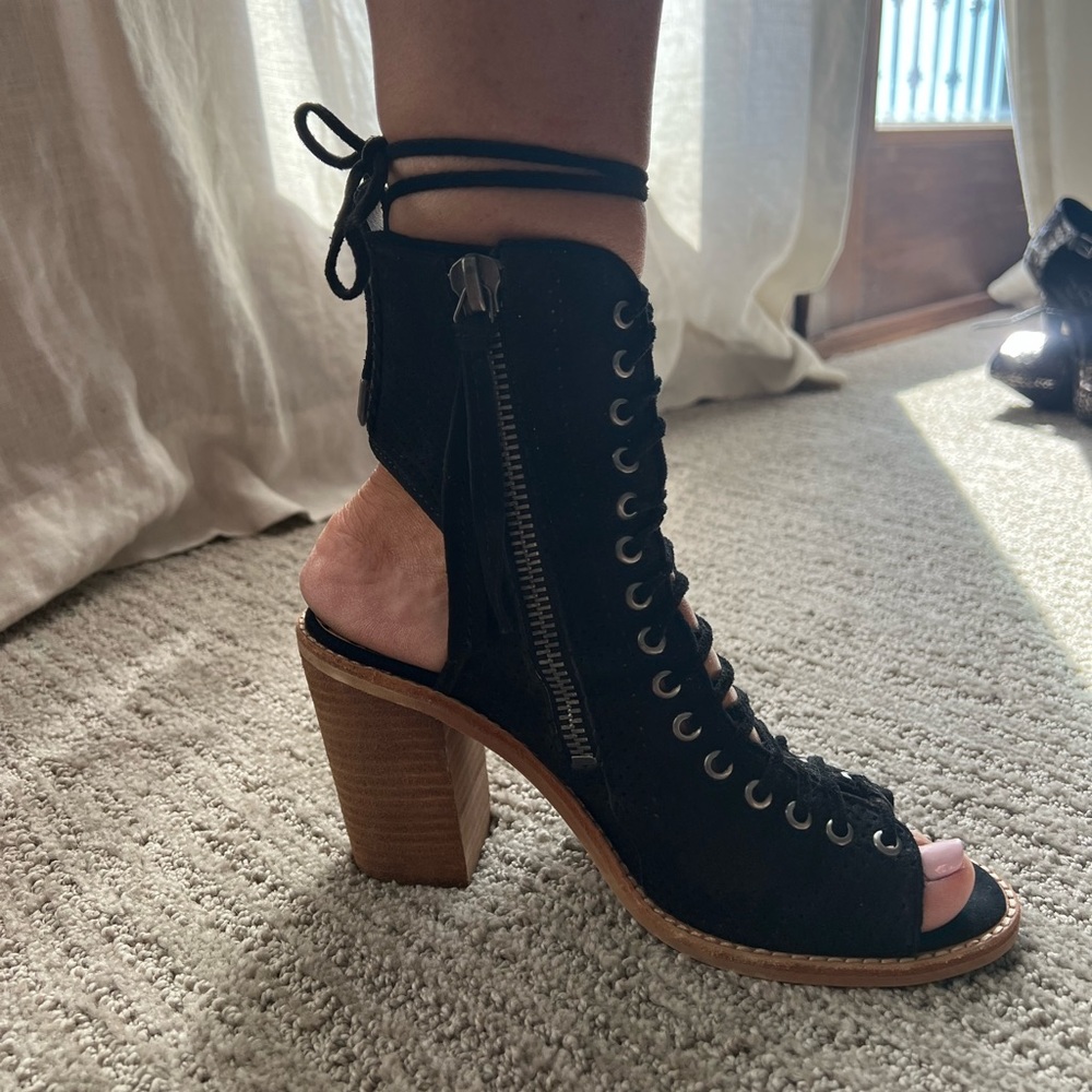 Dolce vita tie up heels